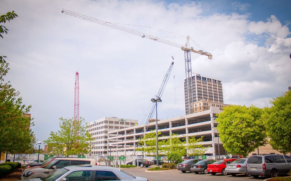 Big Ash Crane Arrives Downtown Fort Wayne