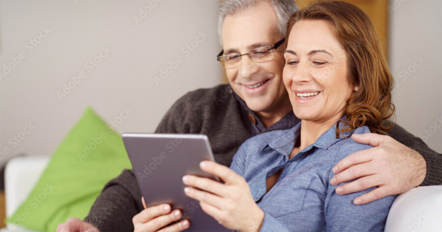 High-Income-Couple-Plans-For-Individual-Life-Insurance-On-Tablet